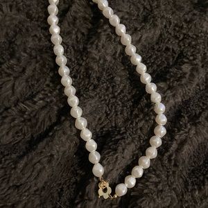 Shein pearl necklace